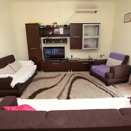 Apartment More *
